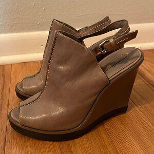 BCBG Max Aria Wedges Size 6.5